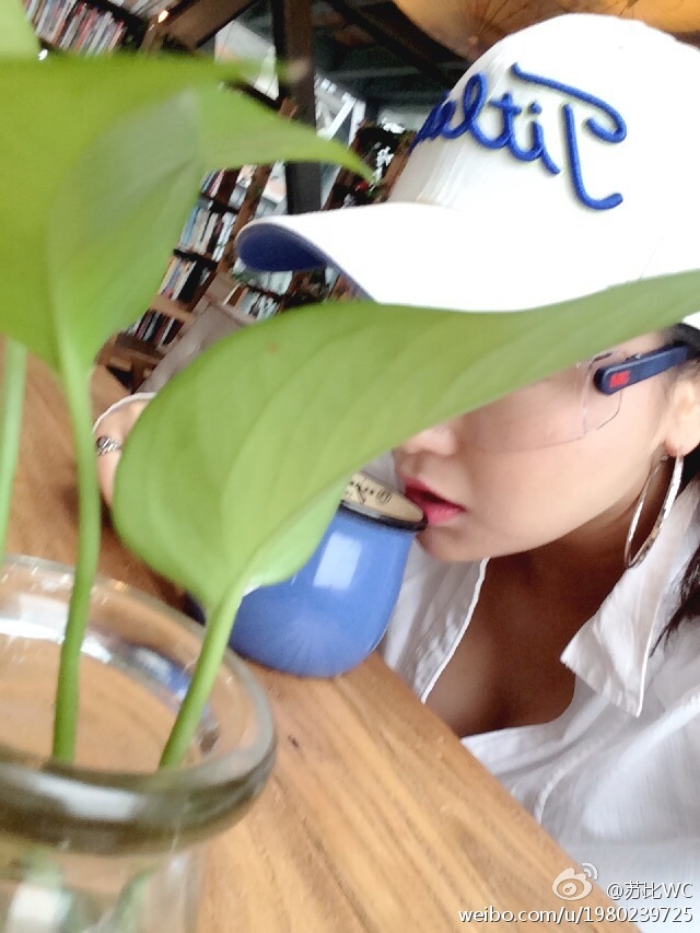 DDY第14期嫩模心系禪BB微博私照全收集